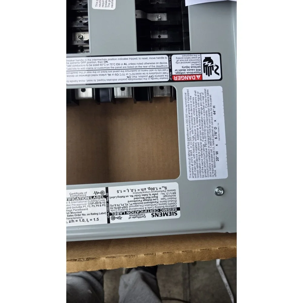 Siemens P1X42MC250AT 250A 42C 3-Phase Aluminum Bus Panelboard